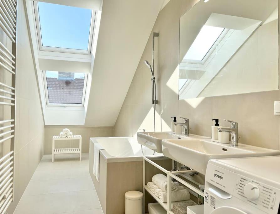 Orestaliving - Penthouse In 1020 Wiedeń Zewnętrze zdjęcie